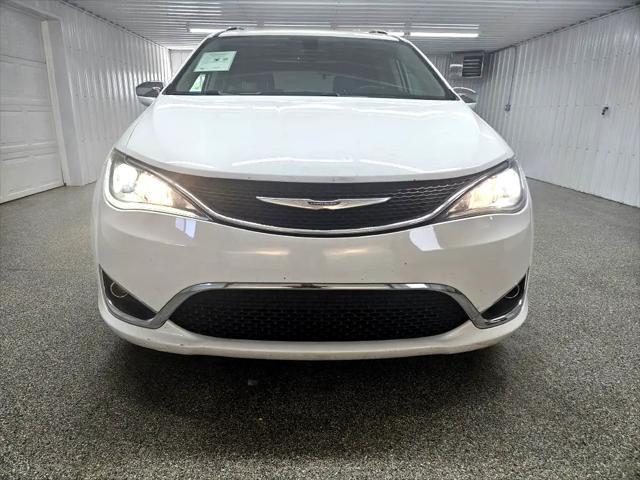 used 2018 Chrysler Pacifica car, priced at $19,995