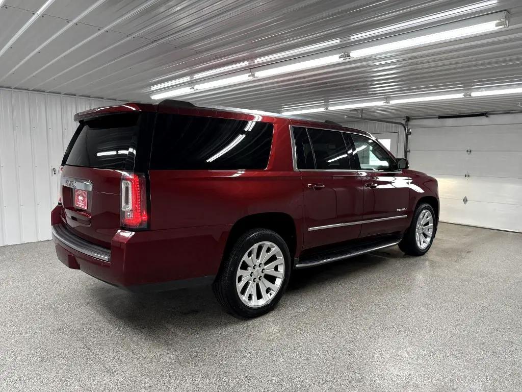 used 2019 GMC Yukon XL car, priced at $27,995