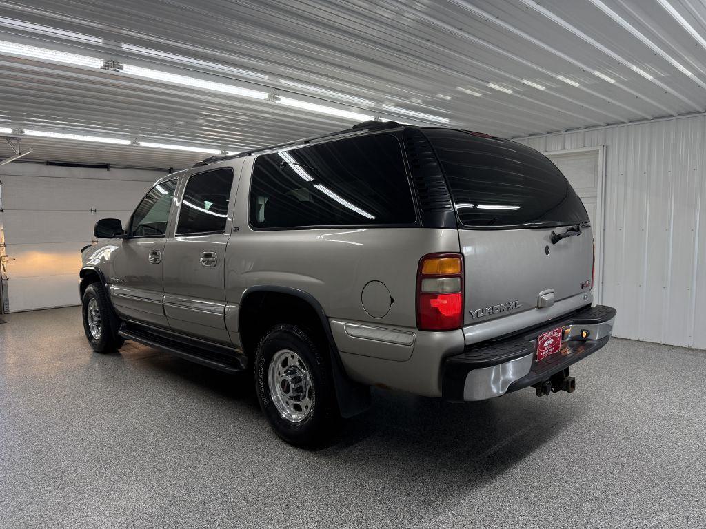 used 2001 GMC Yukon XL car, priced at $9,995