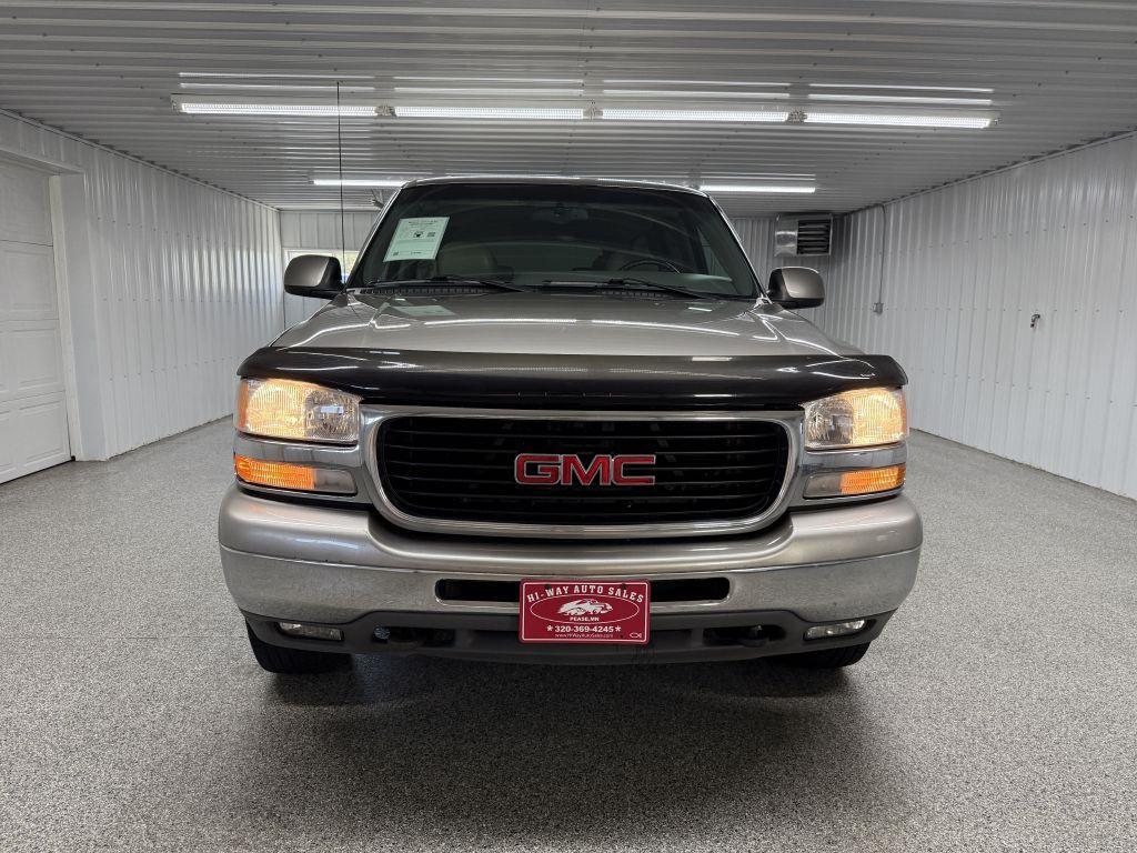 used 2001 GMC Yukon XL car, priced at $9,995