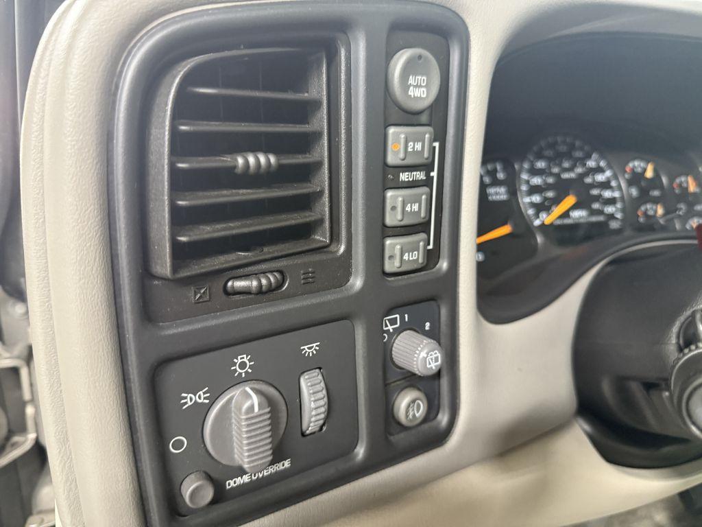 used 2001 GMC Yukon XL car, priced at $9,995