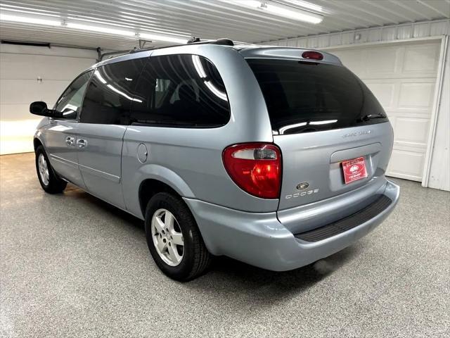 used 2005 Dodge Grand Caravan car, priced at $9,995