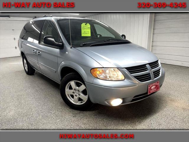 used 2005 Dodge Grand Caravan car, priced at $9,995