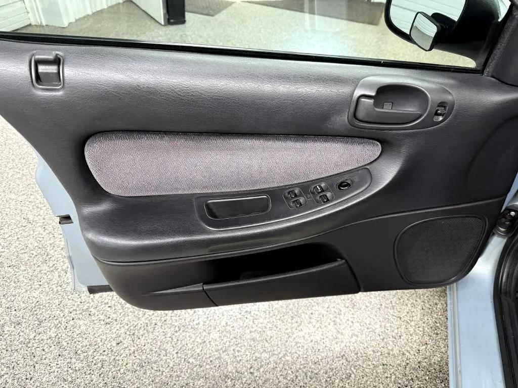 used 2002 Chrysler Sebring car, priced at $6,995