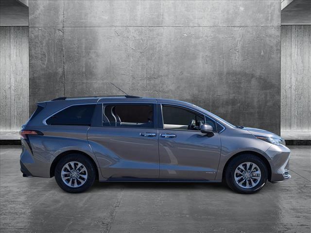 used 2021 Toyota Sienna car, priced at $26,384