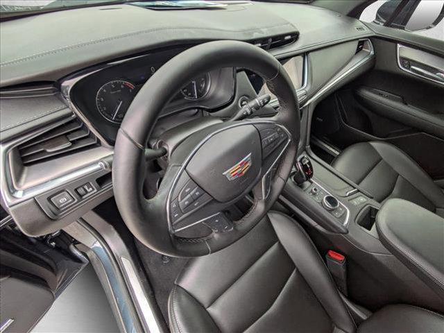 used 2021 Cadillac XT5 car, priced at $23,721