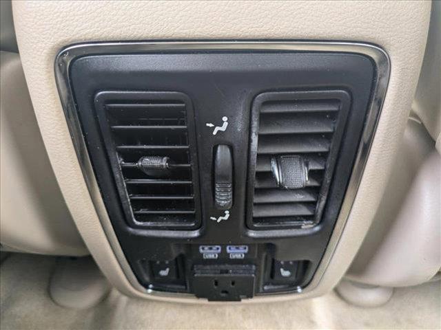 used 2017 Jeep Grand Cherokee car, priced at $18,204