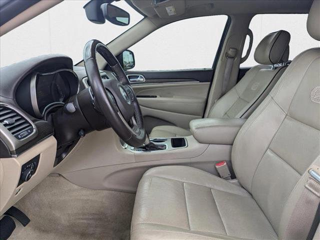 used 2017 Jeep Grand Cherokee car, priced at $18,204