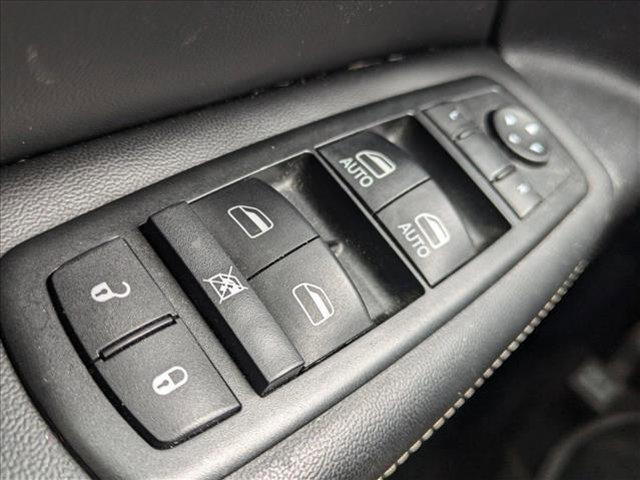 used 2015 Jeep Grand Cherokee car, priced at $12,998