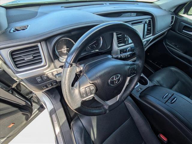 used 2018 Toyota Highlander car, priced at $23,647