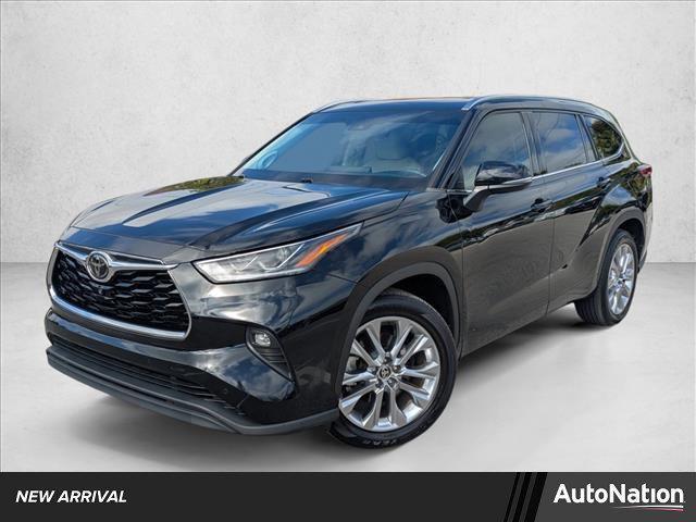 used 2020 Toyota Highlander car, priced at $31,992