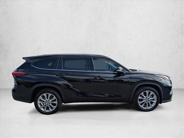 used 2020 Toyota Highlander car, priced at $31,992