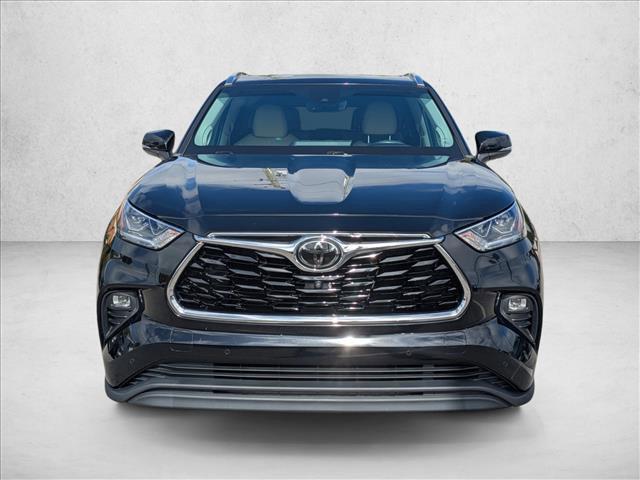 used 2020 Toyota Highlander car, priced at $31,992