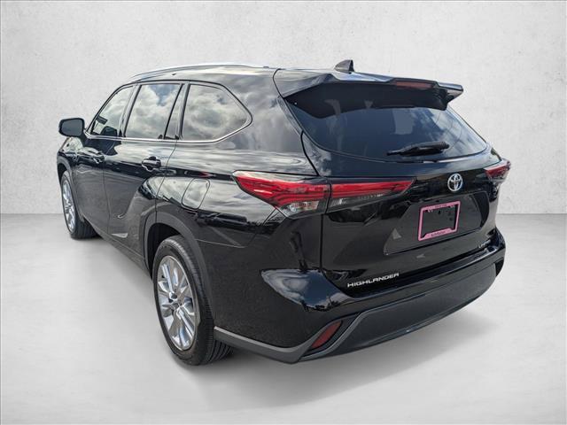 used 2020 Toyota Highlander car, priced at $31,992