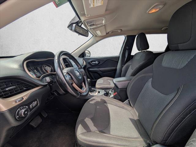 used 2016 Jeep Cherokee car, priced at $11,641