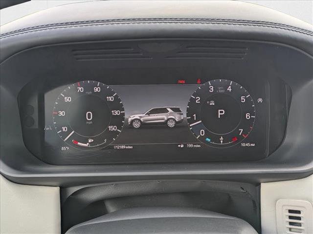 used 2024 Land Rover Discovery car, priced at $60,477
