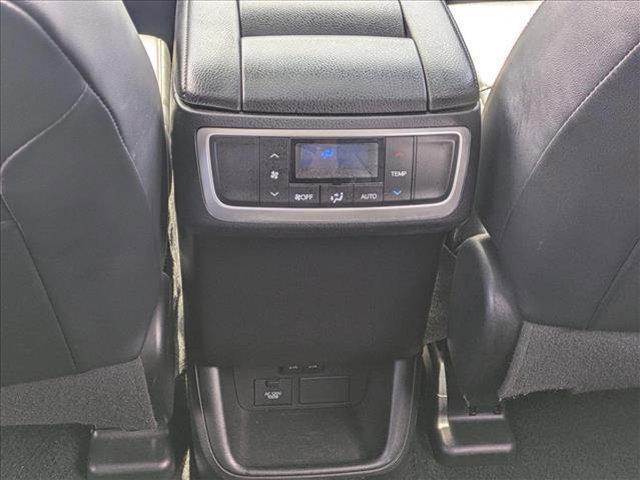used 2019 Toyota Highlander car, priced at $21,927