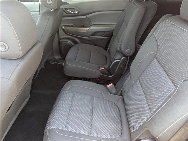 used 2022 GMC Acadia car, priced at $26,991