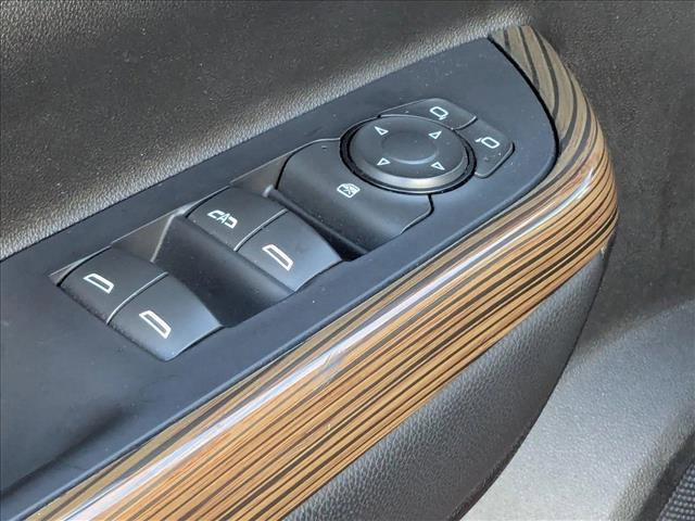 used 2022 GMC Acadia car, priced at $27,998