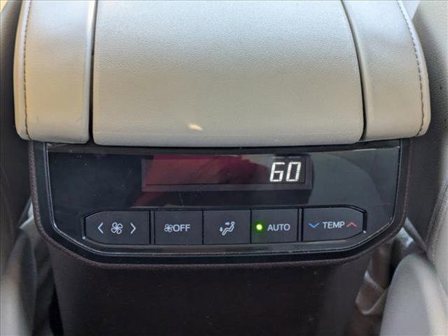 used 2021 Toyota Highlander car, priced at $31,099