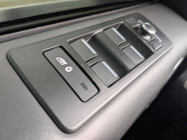 used 2021 Land Rover Discovery car, priced at $35,964