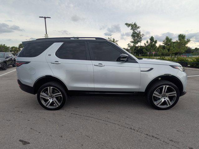 used 2021 Land Rover Discovery car, priced at $35,964
