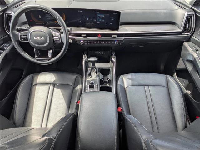 used 2024 Kia Sorento car, priced at $25,902