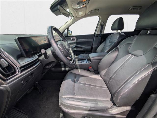 used 2024 Kia Sorento car, priced at $25,902