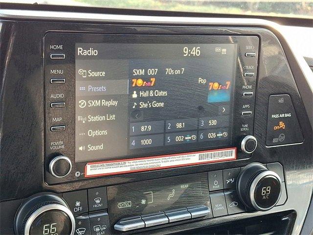 used 2022 Toyota Highlander car, priced at $35,990