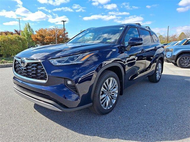 new 2026 Toyota Highlander car, priced at $55,158