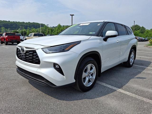 used 2024 Toyota Highlander car, priced at $44,890