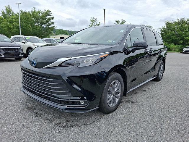 new 2025 Toyota Sienna car, priced at $48,545