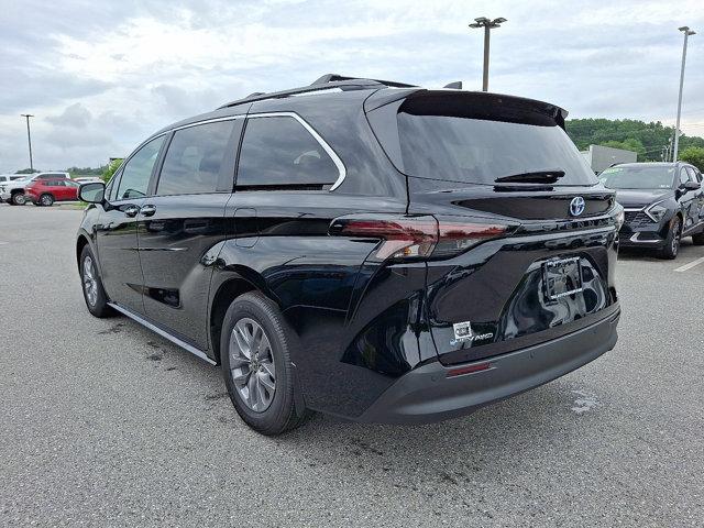new 2025 Toyota Sienna car, priced at $48,545