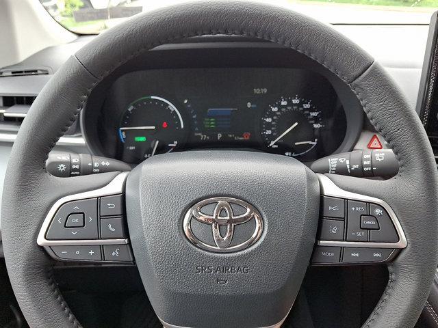 new 2025 Toyota Sienna car, priced at $48,545