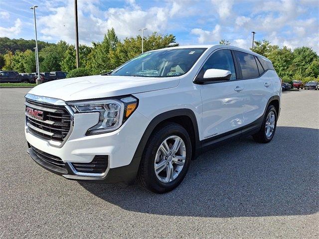 used 2024 GMC Terrain car, priced at $22,995
