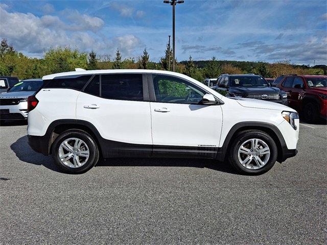 used 2024 GMC Terrain car, priced at $22,995
