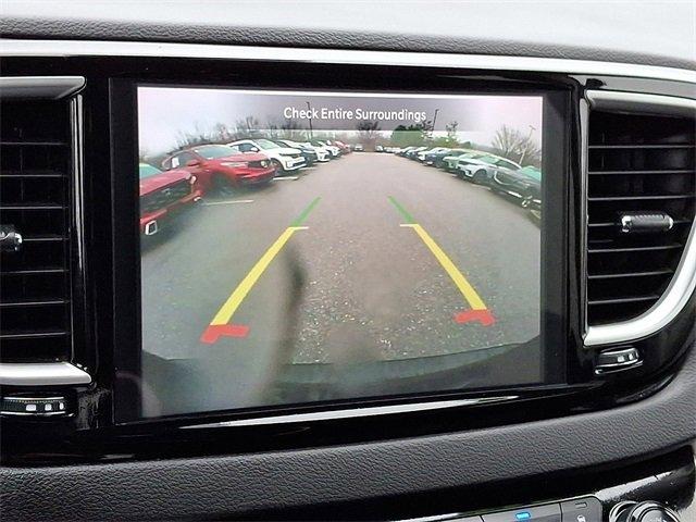 used 2024 Chrysler Pacifica car, priced at $30,795