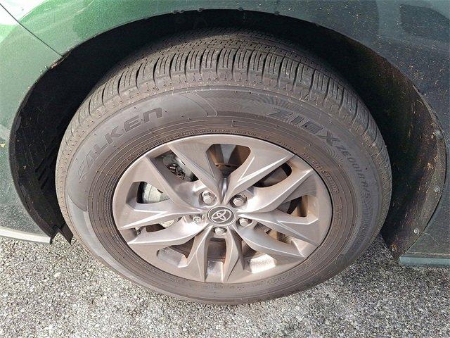used 2025 Toyota Sienna car