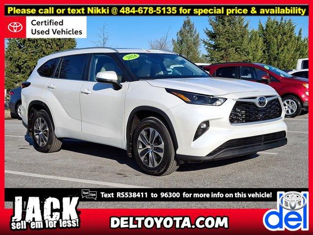 used 2024 Toyota Highlander car, priced at $46,690