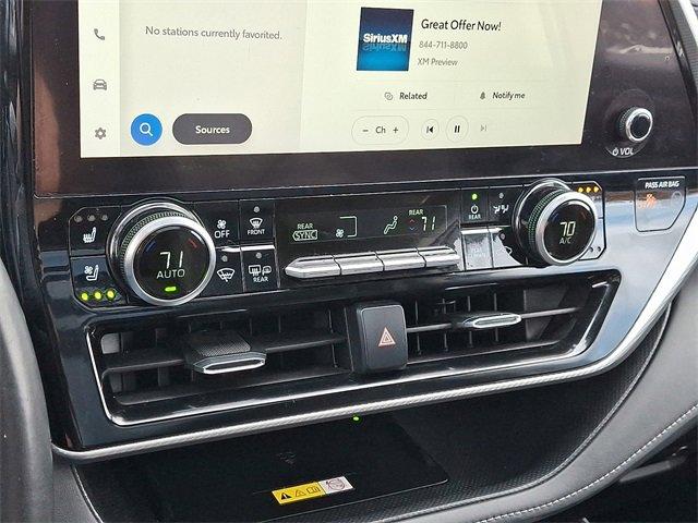 used 2023 Toyota Highlander car, priced at $41,995