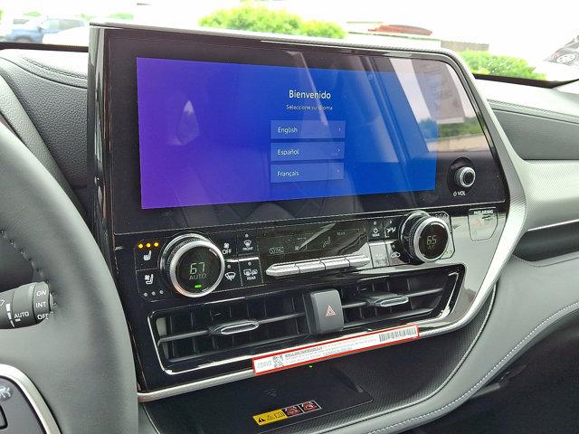 new 2025 Toyota Highlander car, priced at $55,803