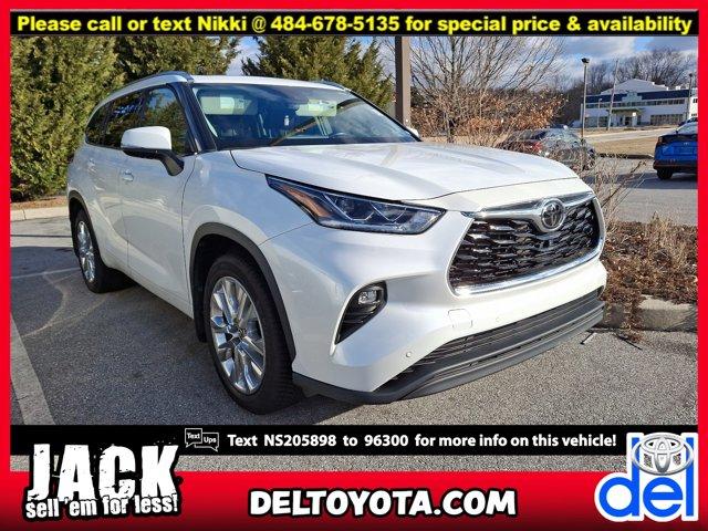 used 2022 Toyota Highlander car