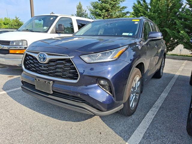 used 2022 Toyota Highlander car