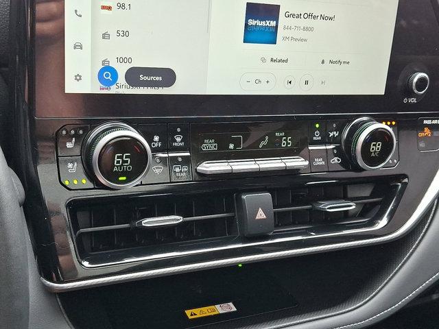 used 2024 Toyota Highlander car, priced at $51,590