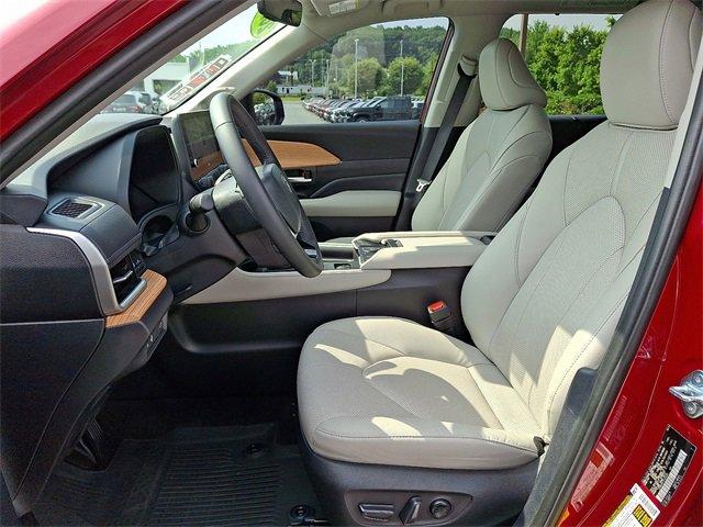 used 2024 Toyota Grand Highlander car, priced at $49,590