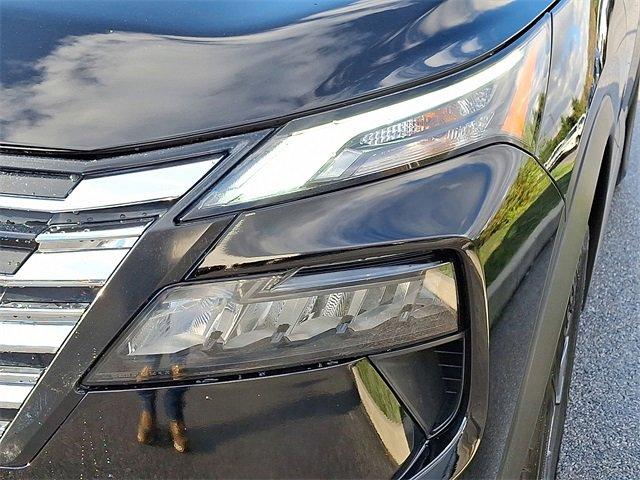 used 2024 Nissan Rogue car, priced at $22,995