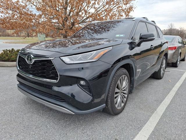 used 2021 Toyota Highlander car, priced at $39,590