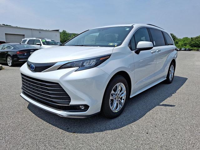 new 2025 Toyota Sienna car, priced at $49,905