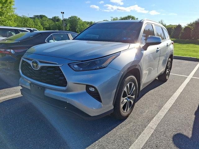 used 2024 Toyota Highlander car