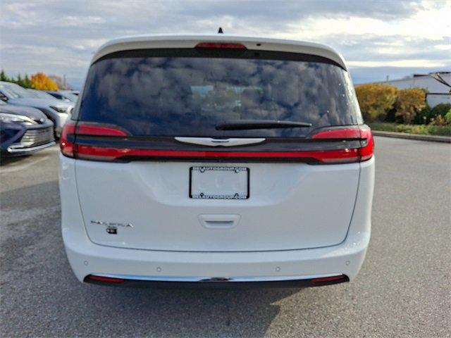 used 2024 Chrysler Pacifica car, priced at $29,995